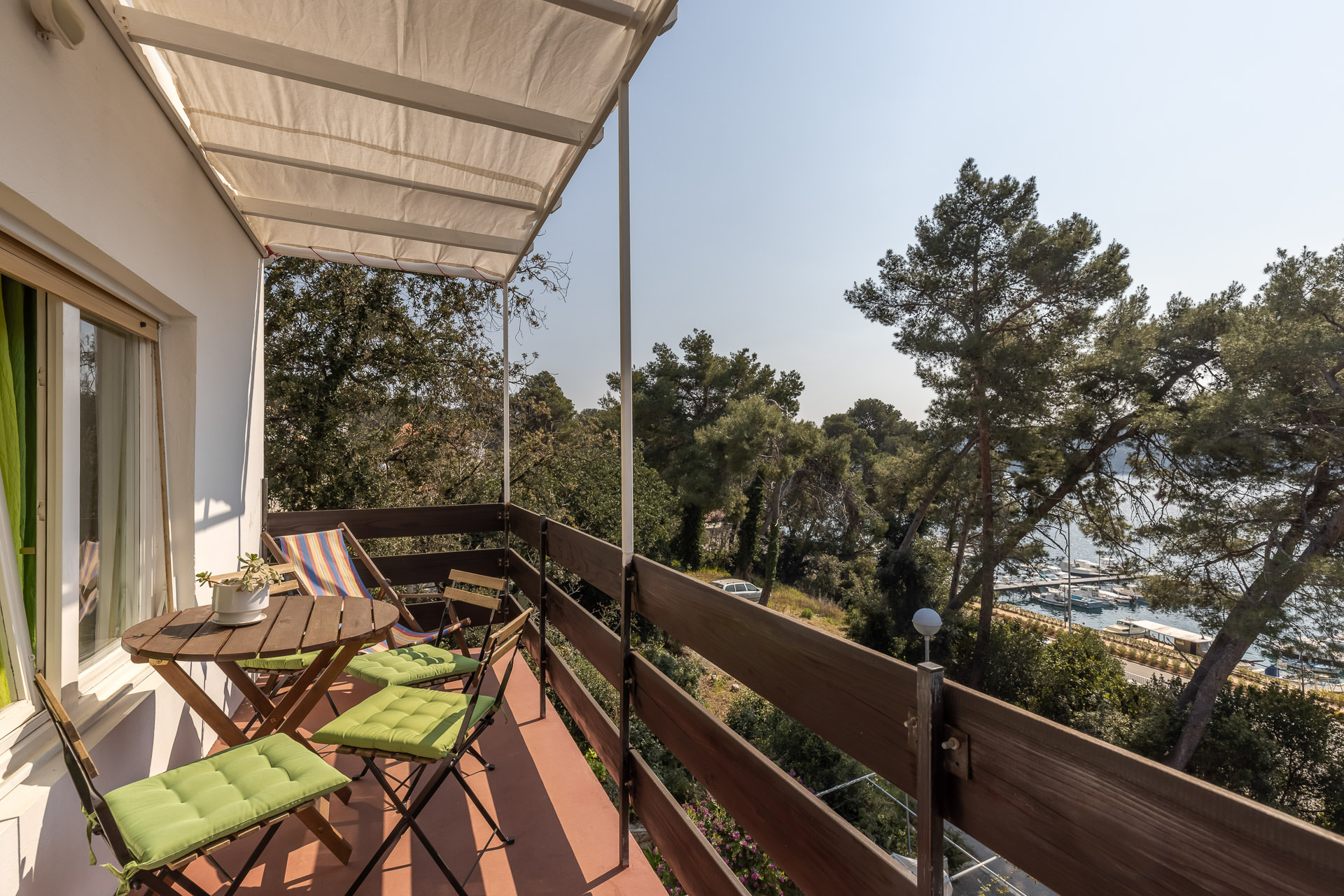 Mali Lošinj Poljana Wohnung in der Nähe des Meeres für 4 Personen mit Liegeplatz